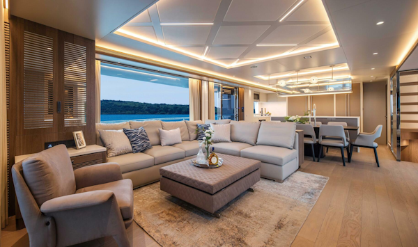 Horizon-FD90-234 2026-FD90-234 Fort Lauderdale-Florida-United States-The New Horizon FD90 Split-Use Skylounge Hull 34-5603124