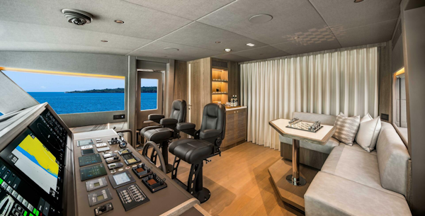 Horizon-FD90-234 2026-FD90-234 Fort Lauderdale-Florida-United States-The New Horizon FD90 Split-Use Skylounge Hull 34-5603127
