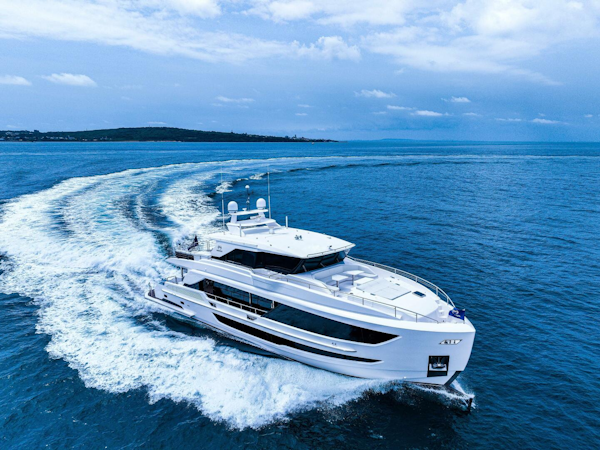 Horizon-FD90-234 2026-FD90-234 Fort Lauderdale-Florida-United States-The New Horizon FD90 Split-Use Skylounge Hull 34-5603091