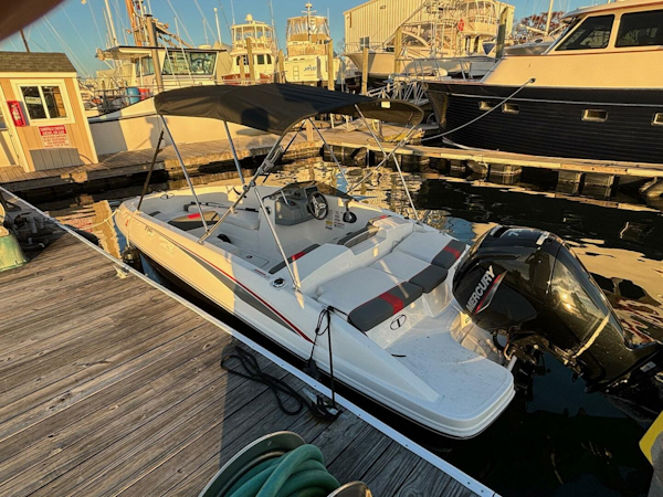 Tahoe-T16 2023 -N. Kingston-Rhode Island-United States-5580786