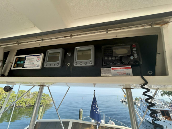 Viking-44 1984-No Regrets Marathon-Florida-United States-44 Viking flybridge overhead electronics1-5581855