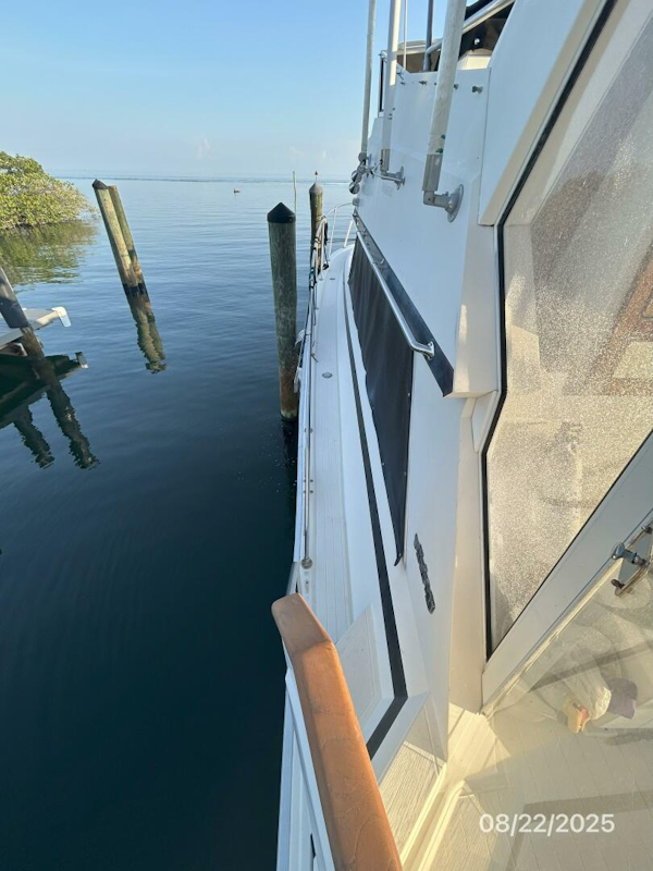 Viking-44 1984-No Regrets Marathon-Florida-United States-44 Viking port side deck2-5581949