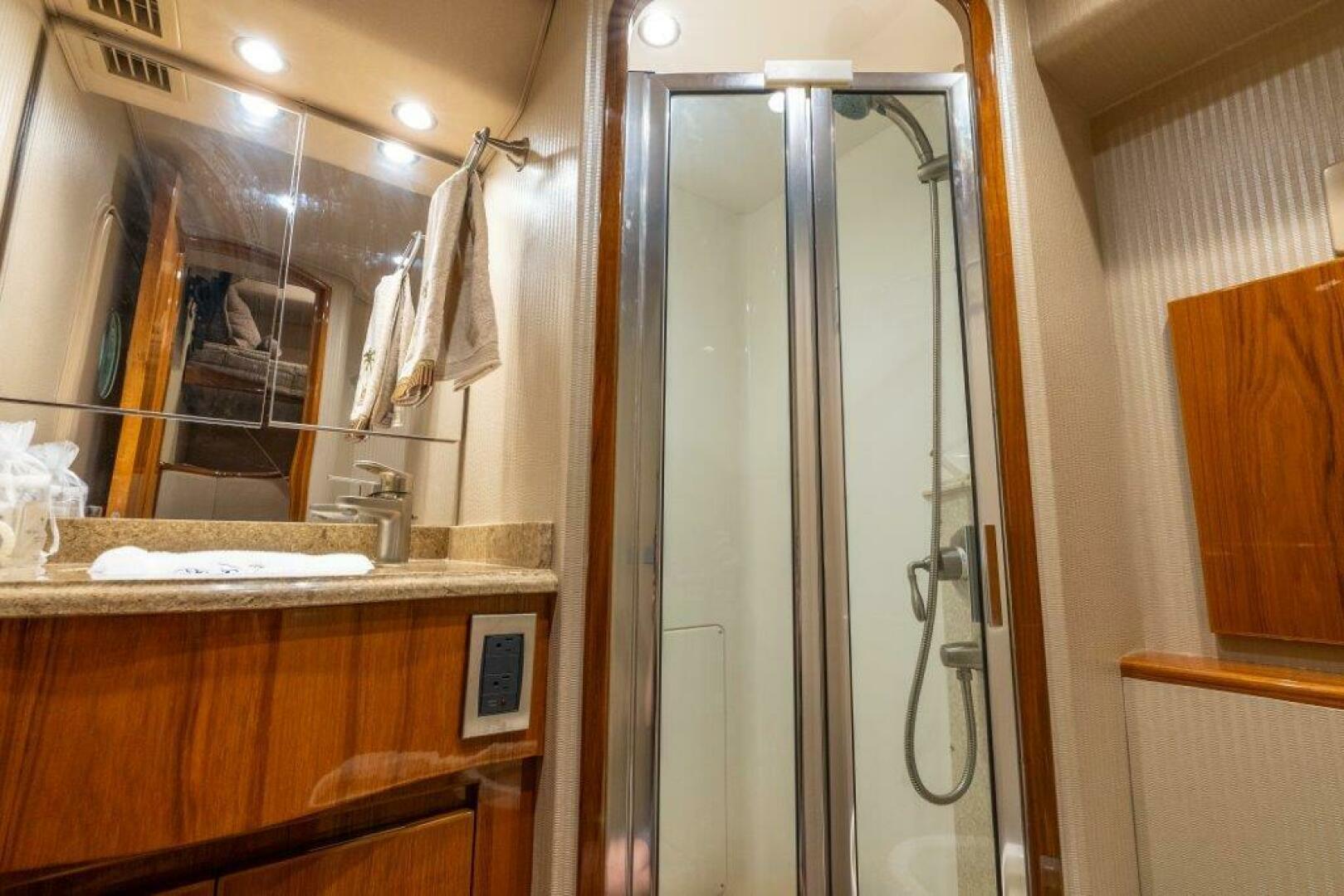 Viking-66 Convertible 2015-No Collars Lighthouse Point-Florida-United States-2015 Viking 66 No Collars  Head-5587935 | Thumbnail