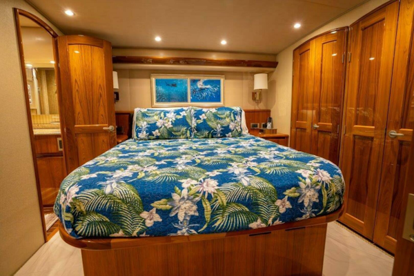 Viking-66 Convertible 2015-No Collars Lighthouse Point-Florida-United States-2015 Viking 66 No Collars  Stateroom-5587928