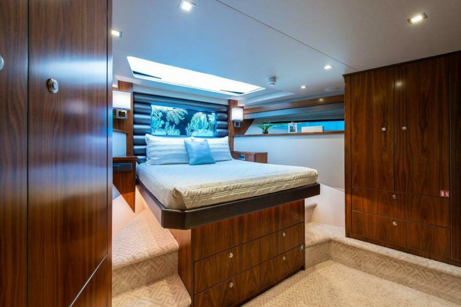 Viking-Enclosed Flybridge 2018-OBSESSION Stuart-Florida-United States-Forward VIP-5587851 | Thumbnail