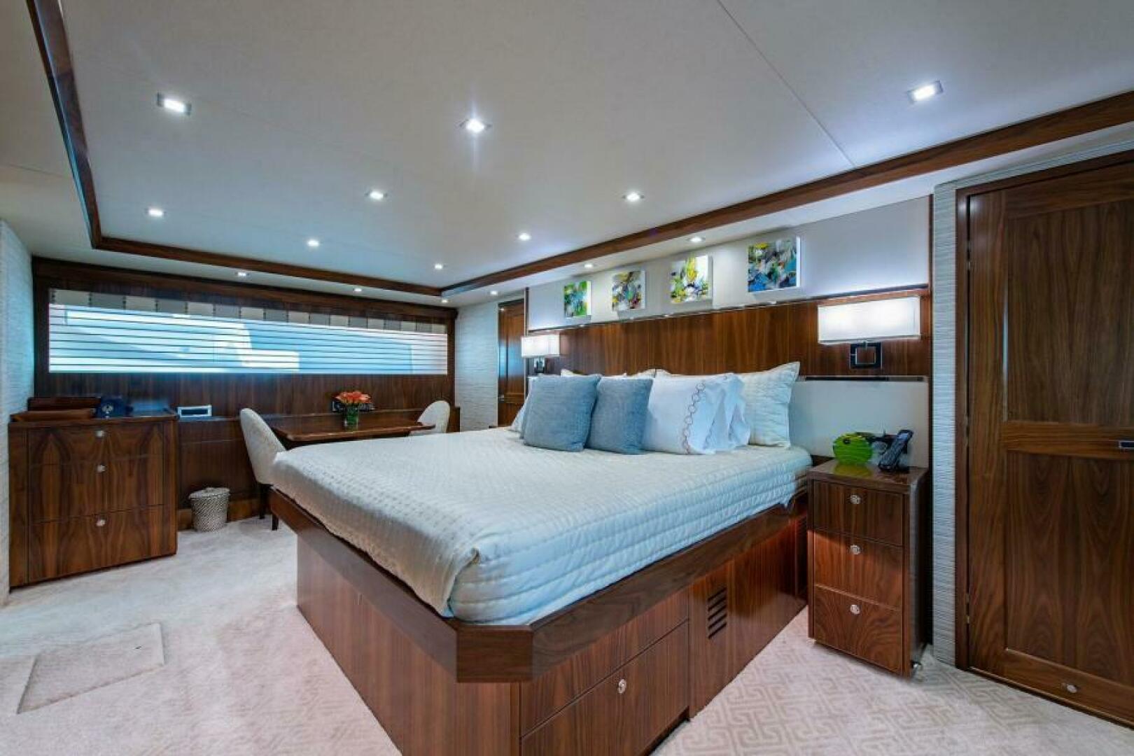 Viking-Enclosed Flybridge 2018-OBSESSION Stuart-Florida-United States-Master Looking Aft-5587841 | Thumbnail