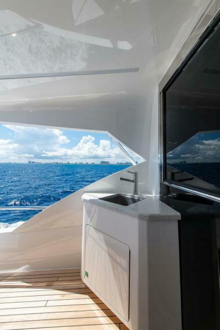 Viking-Enclosed Flybridge 2018-OBSESSION Stuart-Florida-United States-Boat Deck Sink-5587878 | Thumbnail