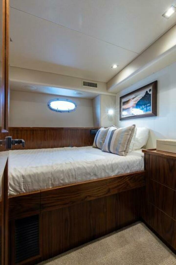 Viking-Enclosed Flybridge 2018-OBSESSION Stuart-Florida-United States-Captains Cabin-5587901 | Thumbnail