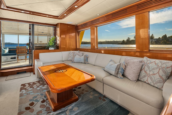 Hampton-720 Skylounge LRC 2014-LA BELLA VITA II Seattle-Washington-United States-Salon-5730412