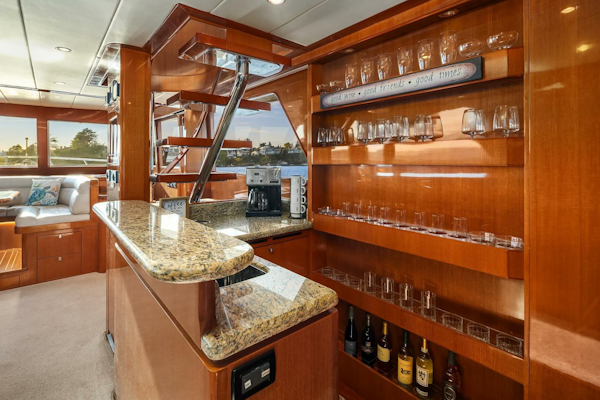Hampton-720 Skylounge LRC 2014-LA BELLA VITA II Seattle-Washington-United States-Galley-5730421