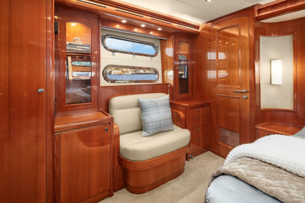 Hampton-720 Skylounge LRC 2014-LA BELLA VITA II Seattle-Washington-United States-Owners Stateroom-5730455