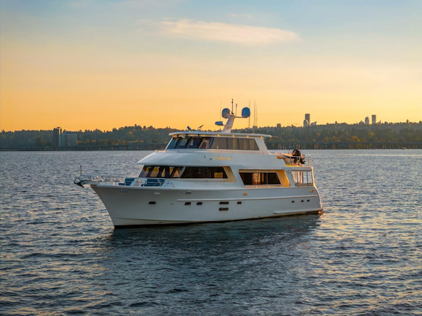 Hampton-720 Skylounge LRC 2014-LA BELLA VITA II Seattle-Washington-United States-Profile-5730520