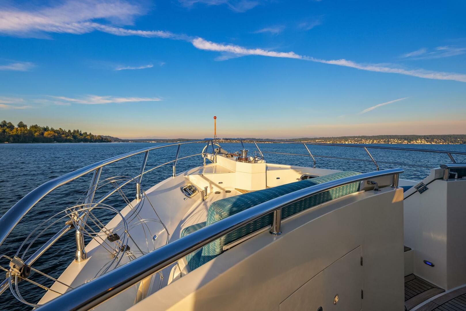 Hampton-720 Skylounge LRC 2014-LA BELLA VITA II Seattle-Washington-United States-Bow-5730492 | Thumbnail