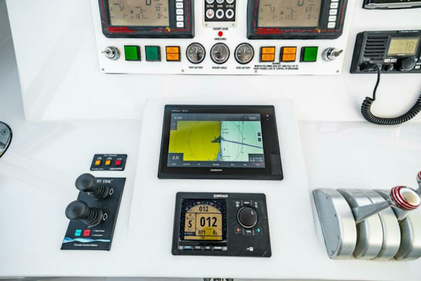Hatteras-Flybridge Motor Yacht 1995-LONE STAR Ft. Lauderdale-Florida-United States-Helm Detail  -5588733