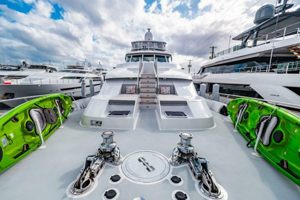 Hatteras-Flybridge Motor Yacht 1995-LONE STAR Ft. Lauderdale-Florida-United States-Windlass Detail-5588708