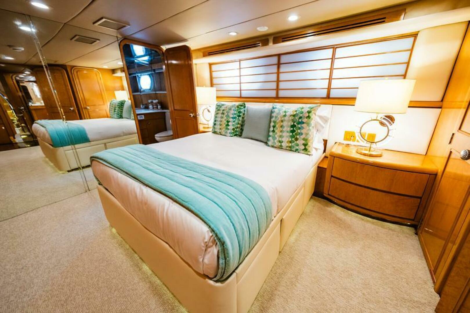 Hatteras-Flybridge Motor Yacht 1995-LONE STAR Ft. Lauderdale-Florida-United States-Port Aft Queen-5588666 | Thumbnail