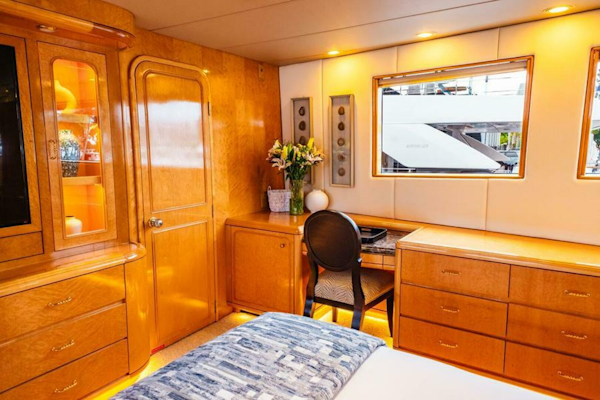 Hatteras-Flybridge Motor Yacht 1995-LONE STAR Ft. Lauderdale-Florida-United States-Master to Port  -5588657