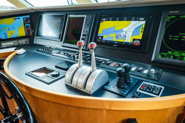Hatteras-Flybridge Motor Yacht 1995-LONE STAR Ft. Lauderdale-Florida-United States-Helm-5588692