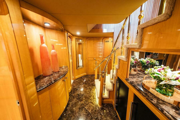 Hatteras-Flybridge Motor Yacht 1995-LONE STAR Ft. Lauderdale-Florida-United States-Accommodation Foyer-5588664