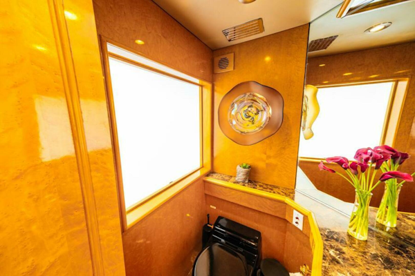 Hatteras-Flybridge Motor Yacht 1995-LONE STAR Ft. Lauderdale-Florida-United States-Day Head Auto Opened Window-5588653