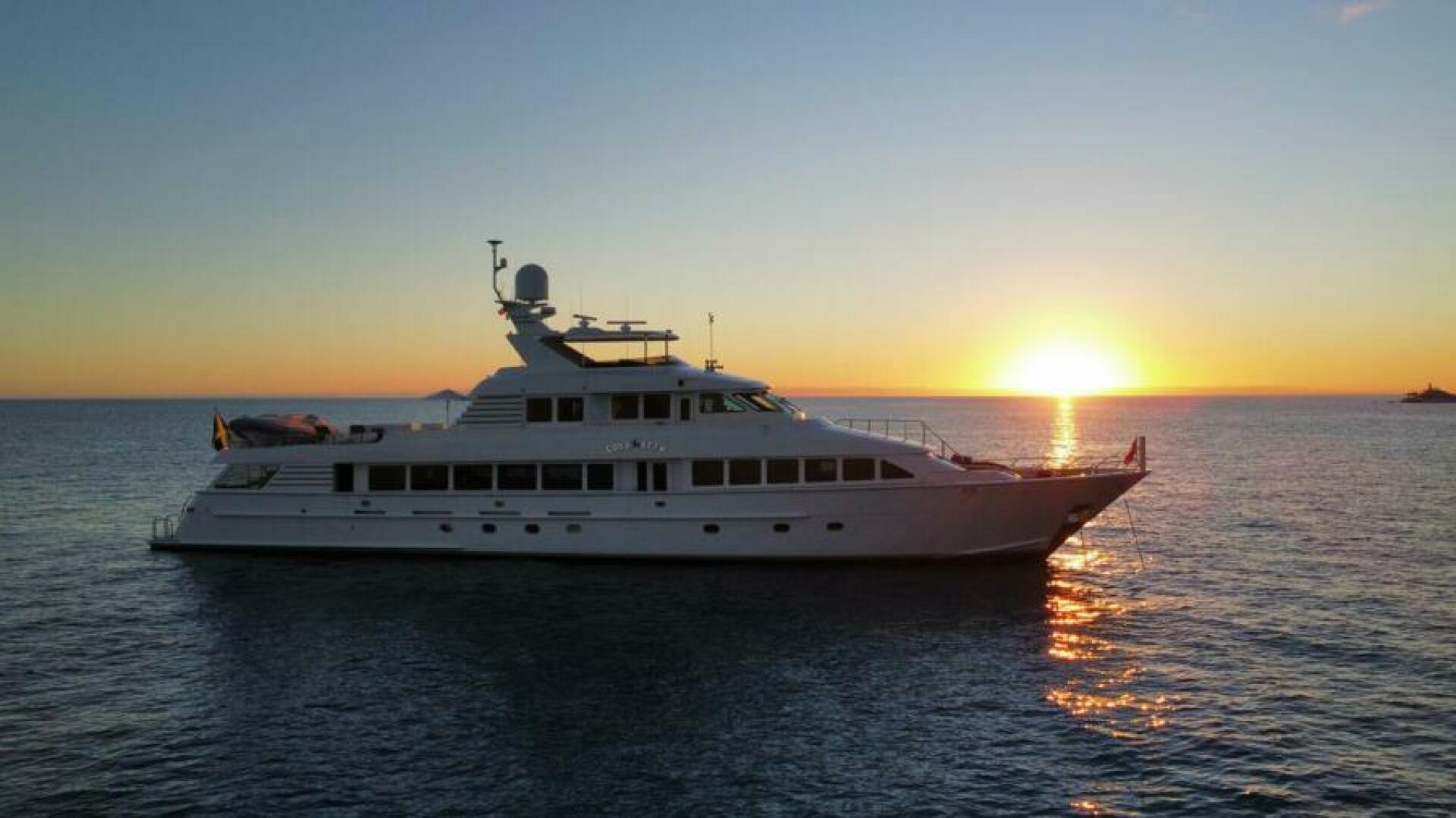 Hatteras-Flybridge Motor Yacht 1995-LONE STAR Ft. Lauderdale-Florida-United States-Sunset    -5588751 | Thumbnail