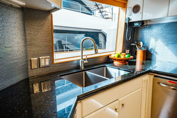 Hatteras-Flybridge Motor Yacht 1995-LONE STAR Ft. Lauderdale-Florida-United States-Galley to Port-5588699