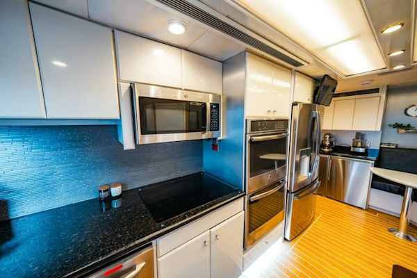 Hatteras-Flybridge Motor Yacht 1995-LONE STAR Ft. Lauderdale-Florida-United States-Galley Forward-5588701