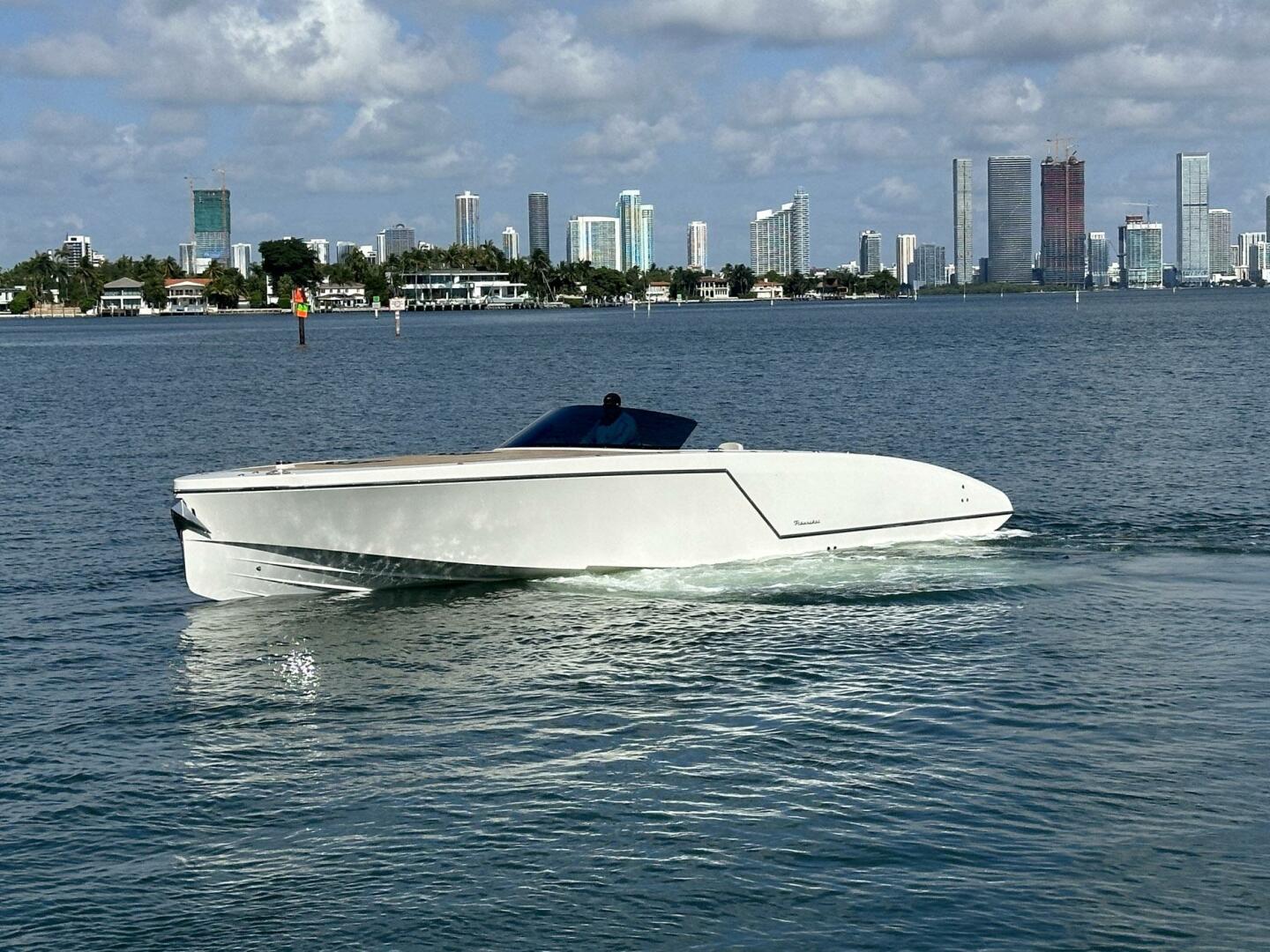 Frauscher-1017 GT 2020 LOLO Miami Beach-Florida-United States-5590184 | Thumbnail