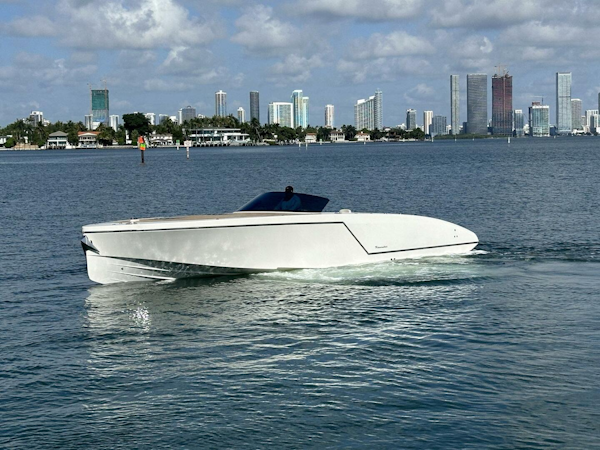 Frauscher-1017 GT 2020 LOLO Miami Beach-Florida-United States-5590184