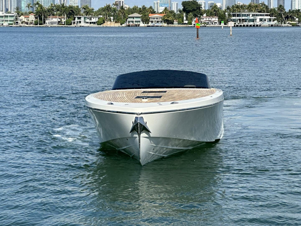 Frauscher-1017 GT 2020 LOLO Miami Beach-Florida-United States-5590185