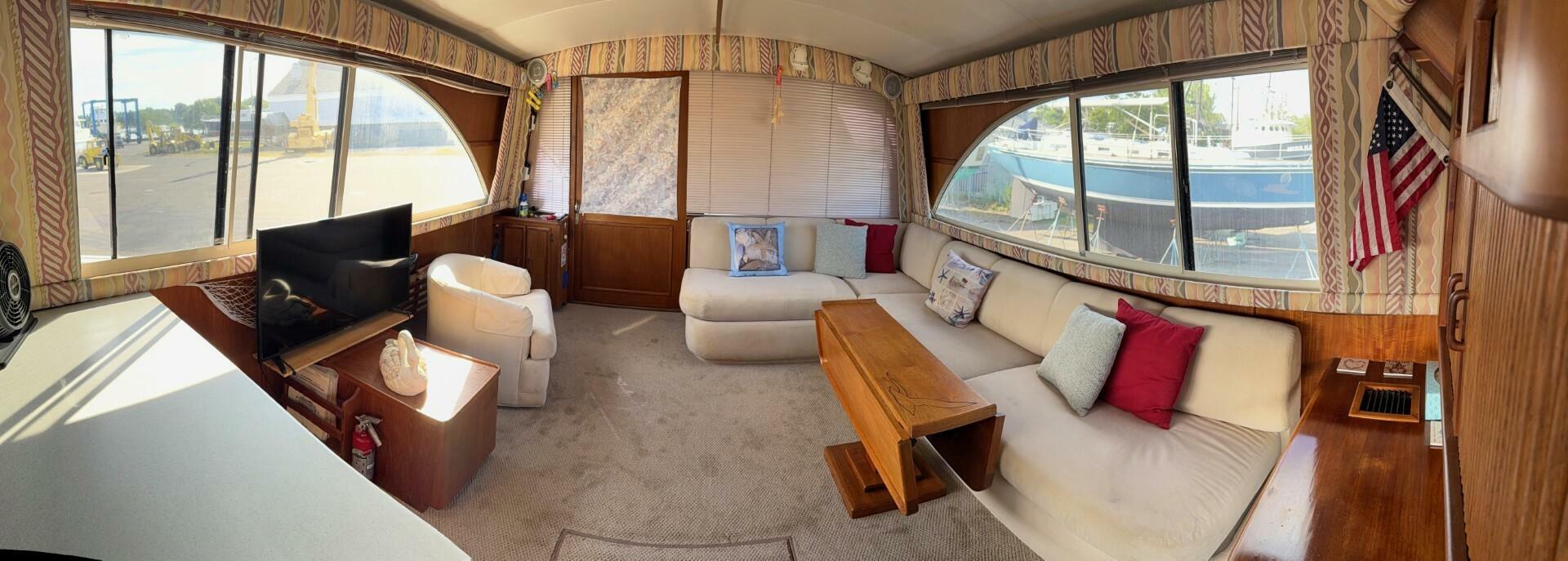 Jersey-Dawn 1991-Jersey Girl Bridgeport-Connecticut-United States-salon looking aft-5594834 | Thumbnail