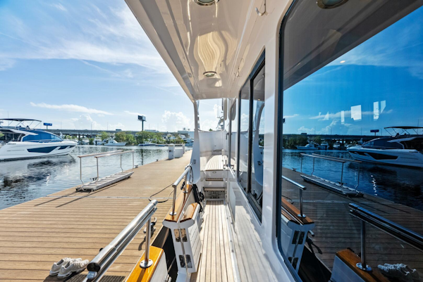 Grand Banks-72 Aleutian RP 2005-El Legado Fort Lauderdale-Florida-United States-5818303