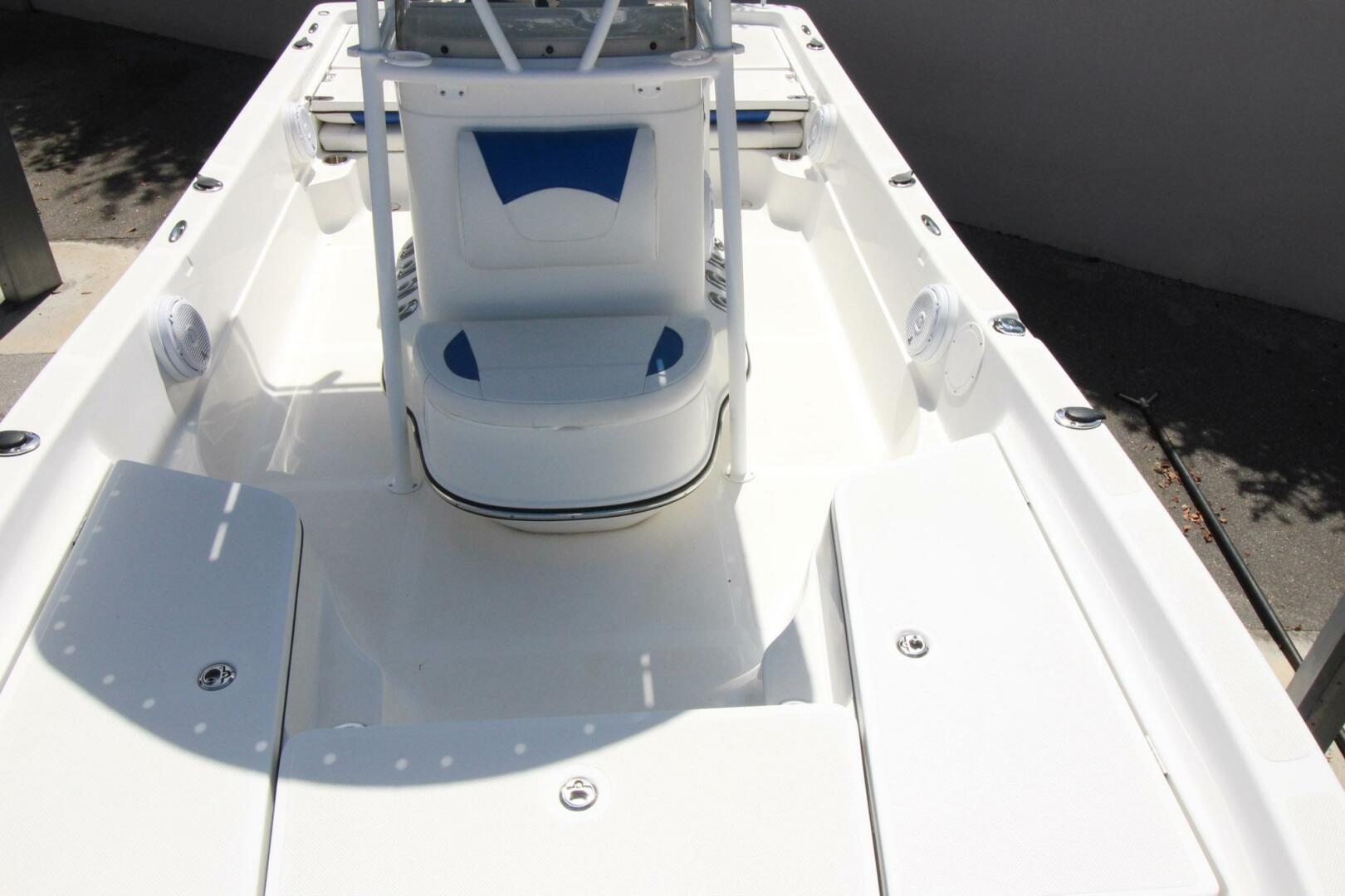 Epic-22 Sport Console 2015 -Boynton Beach-Florida-United States-5598974 | Thumbnail