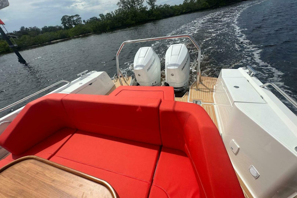 Nimbus-Tender 11 2025 -Sarasota-Florida-United States-5843814