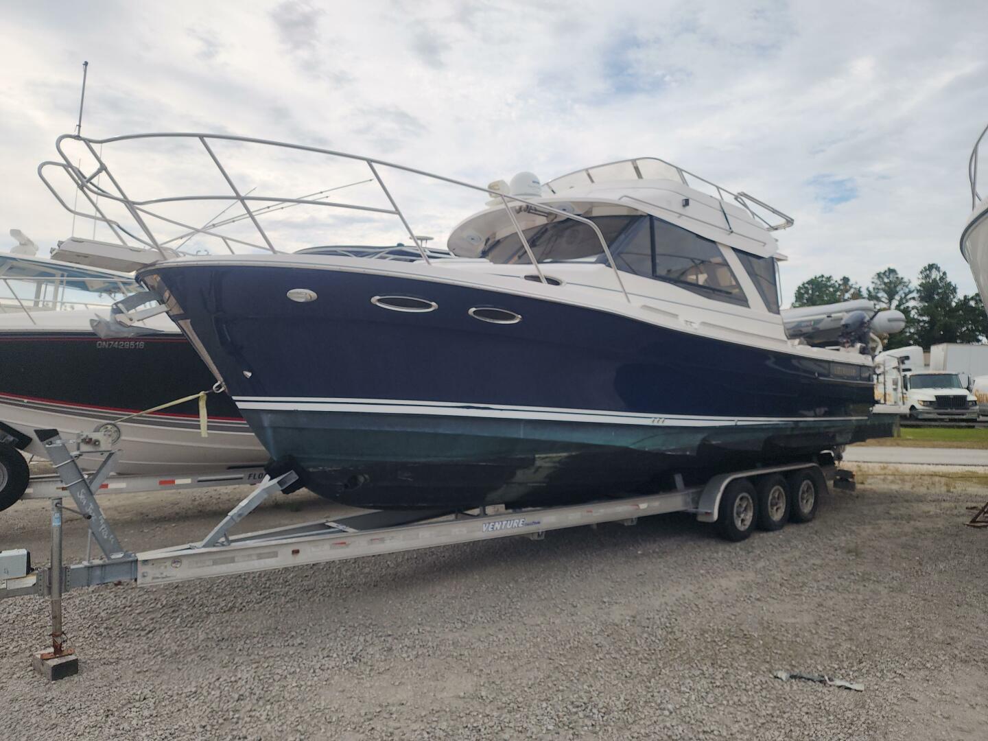 Cutwater-C-32 CB 2020 -Beaufort-North Carolina-United States-Imgi_7_2020 Cutwater C 32 Cb Power 9928658 20250829141220493 0-5603856 | Thumbnail