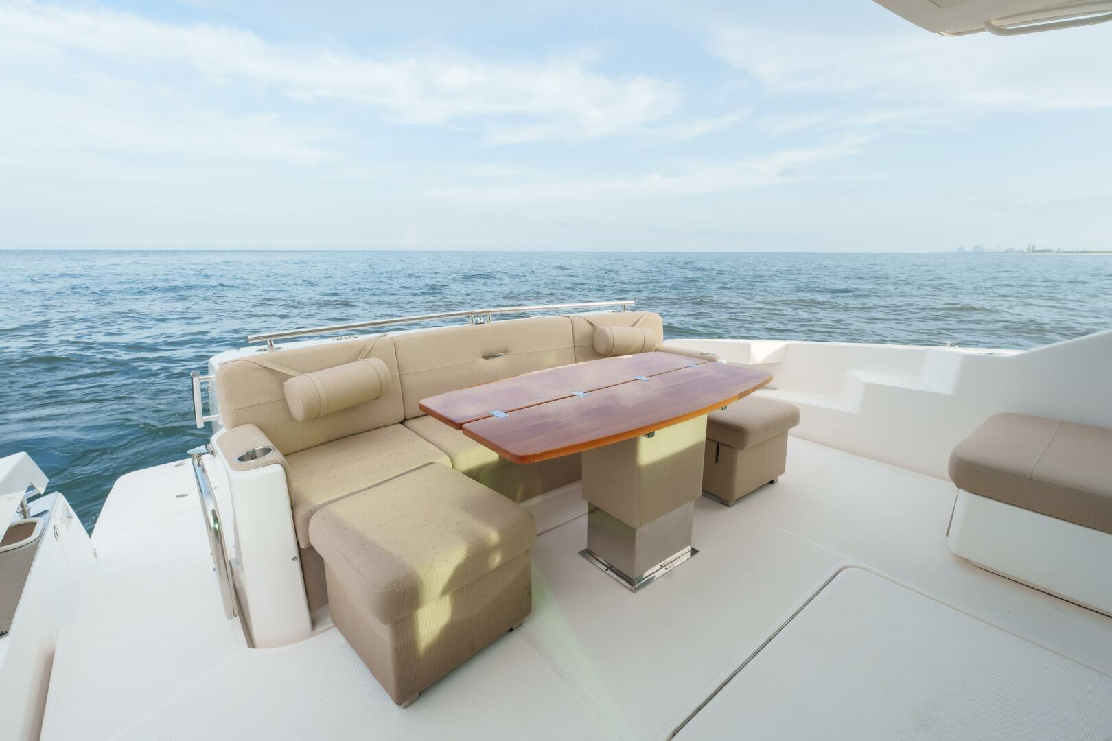 Tiara Yachts-C53 Coupe 2017-Happy Daze IV Fort Lauderdale-Florida-United States-5610334 | Thumbnail