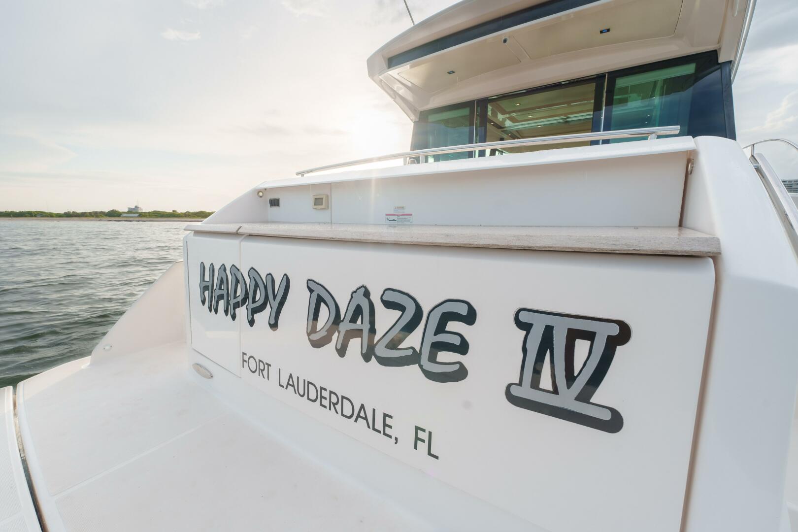 Tiara Yachts-C53 Coupe 2017-Happy Daze IV Fort Lauderdale-Florida-United States-5610335 | Thumbnail