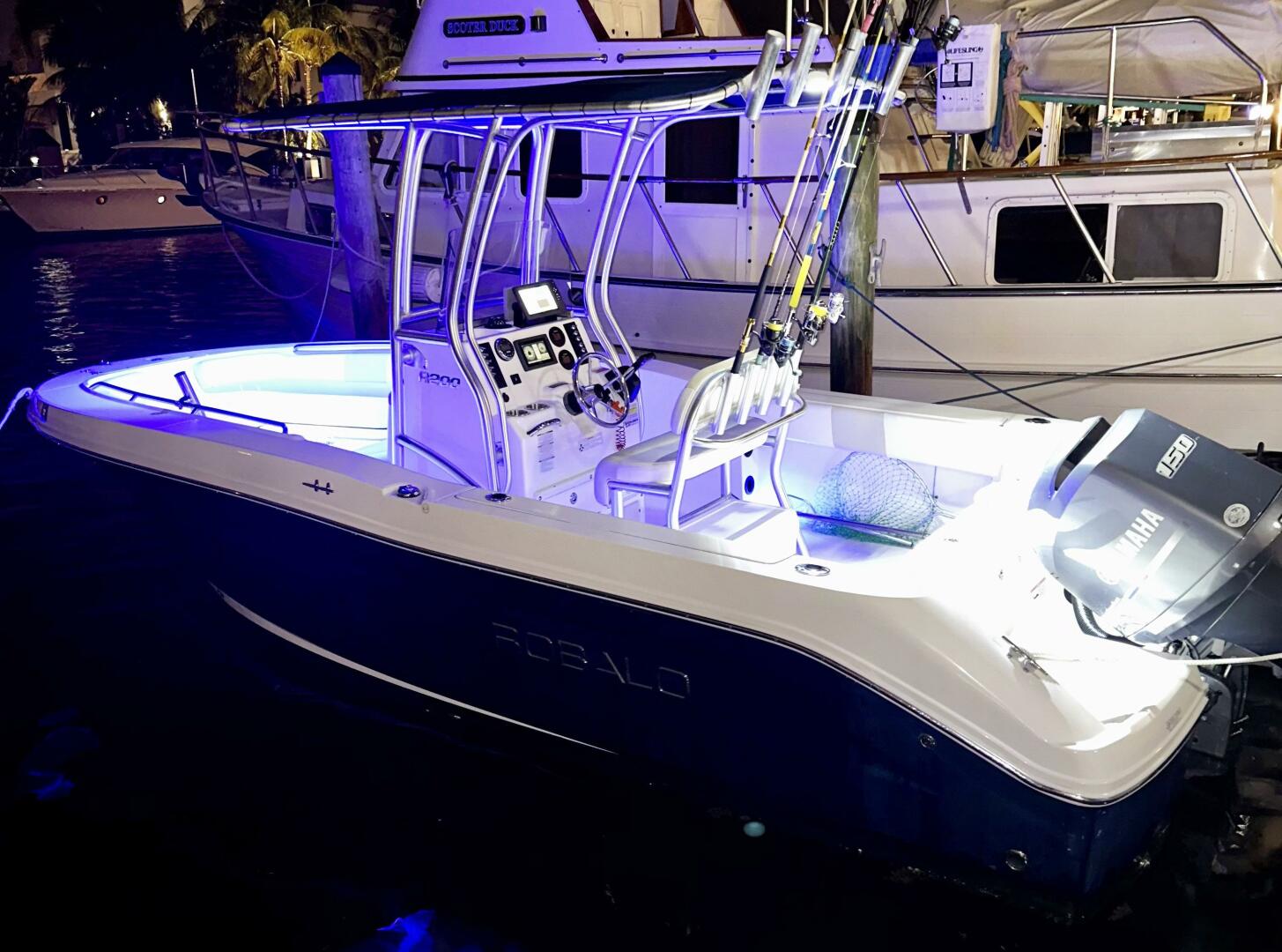 Robalo-R200 2015 -Fort Lauderdale-Florida-United States-5614244 | Thumbnail