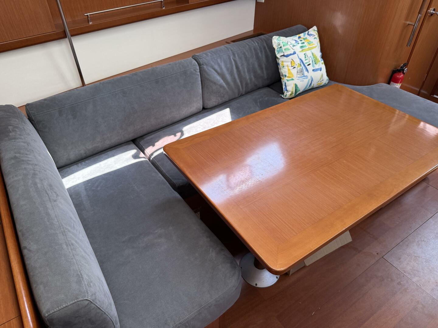 Beneteau-Oceanis 43 2010-Magic Maddie 2 Groton-Connecticut-United States-5614572 | Thumbnail