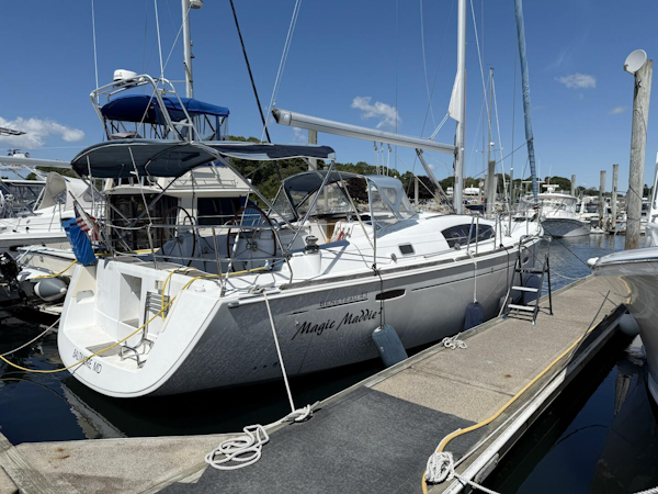 Beneteau-Oceanis 43 2010-Magic Maddie 2 Groton-Connecticut-United States-5614480