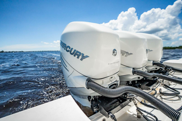 Boston Whaler-380 Outrage 2018-Crushed It Palm City-Florida-United States-5618203