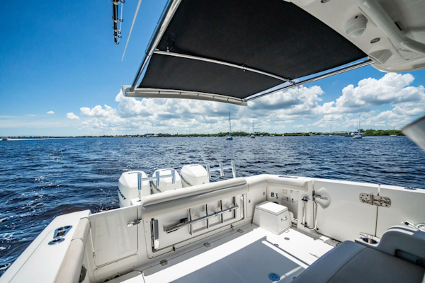 Boston Whaler-380 Outrage 2018-Crushed It Palm City-Florida-United States-5618195