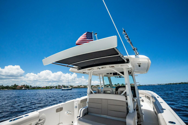Boston Whaler-380 Outrage 2018-Crushed It Palm City-Florida-United States-5618196