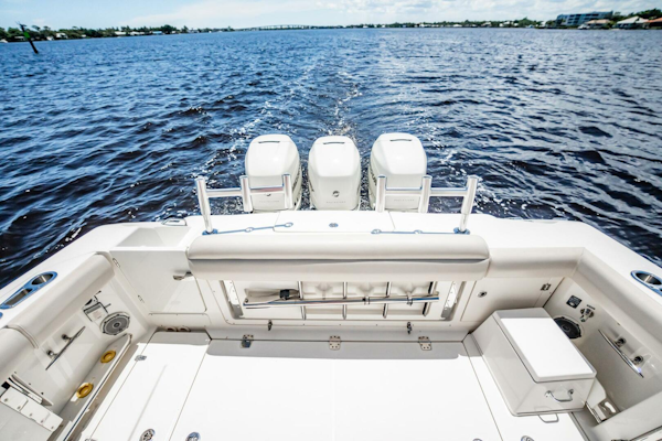Boston Whaler-380 Outrage 2018-Crushed It Palm City-Florida-United States-5618201