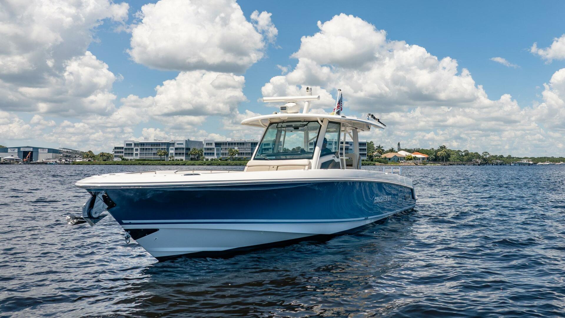 Boston Whaler-380 Outrage 2018-Crushed It Palm City-Florida-United States-5618149 | Thumbnail