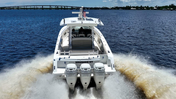 Boston Whaler-380 Outrage 2018-Crushed It Palm City-Florida-United States-5618209