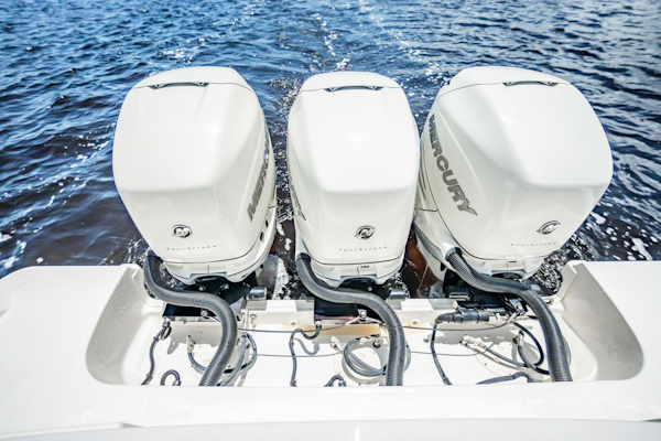 Boston Whaler-380 Outrage 2018-Crushed It Palm City-Florida-United States-5618202