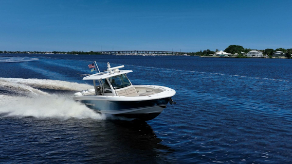 Boston Whaler-380 Outrage 2018-Crushed It Palm City-Florida-United States-5618158