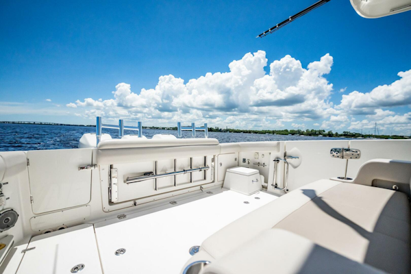 Boston Whaler-380 Outrage 2018-Crushed It Palm City-Florida-United States-5618197