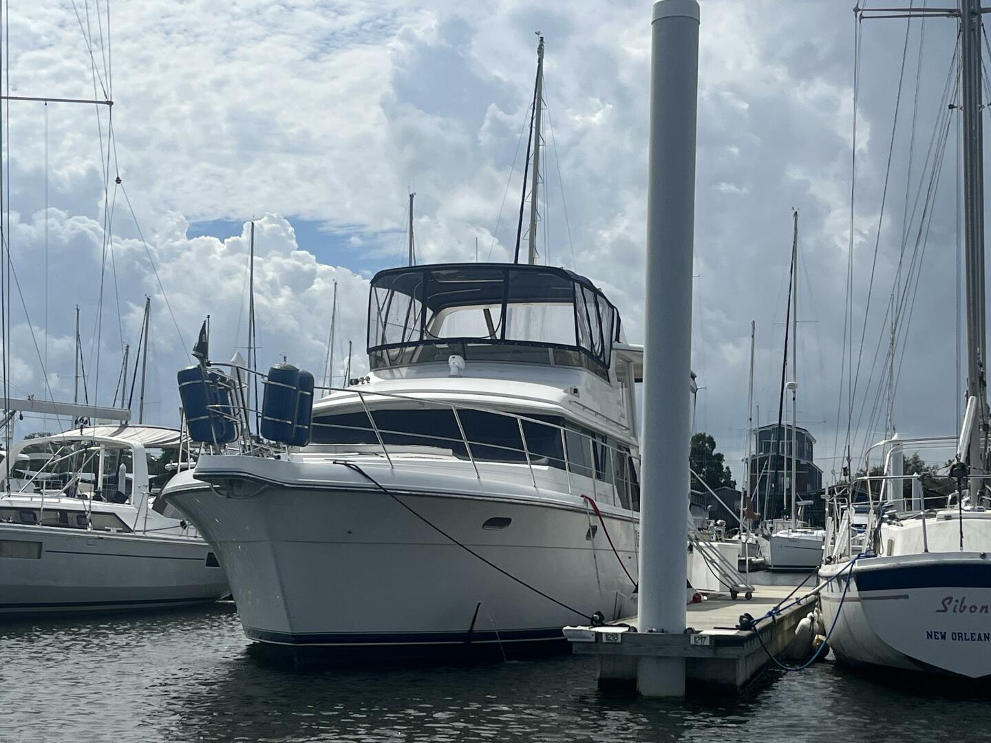 Carver-440 Aft Cabin 1995-Grace New Orleans-Louisiana-United States-Carver 440 Aft Cabin-5625875 | Thumbnail